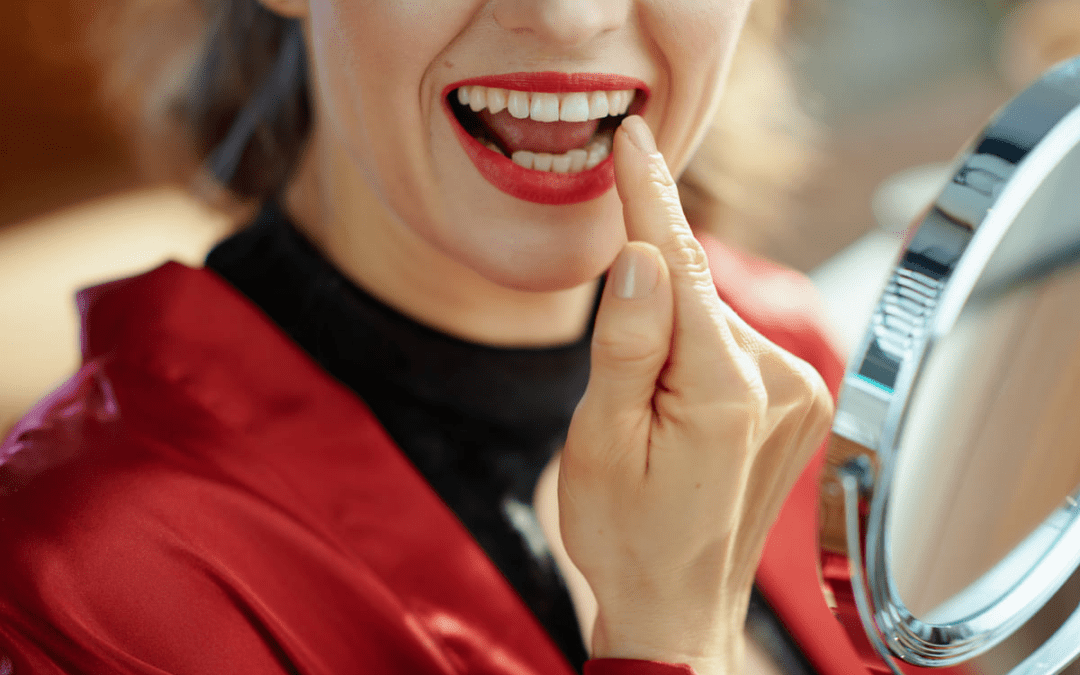 Teeth Bonding vs Veneers: Unveiling the Gold Standard in Smile Perfection